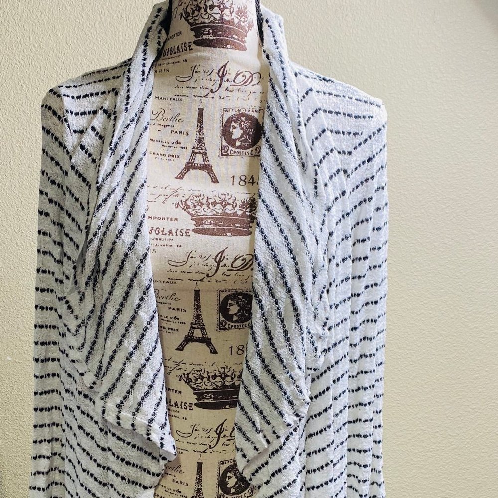 Knock Rose Black & White Striped Open Cardigan